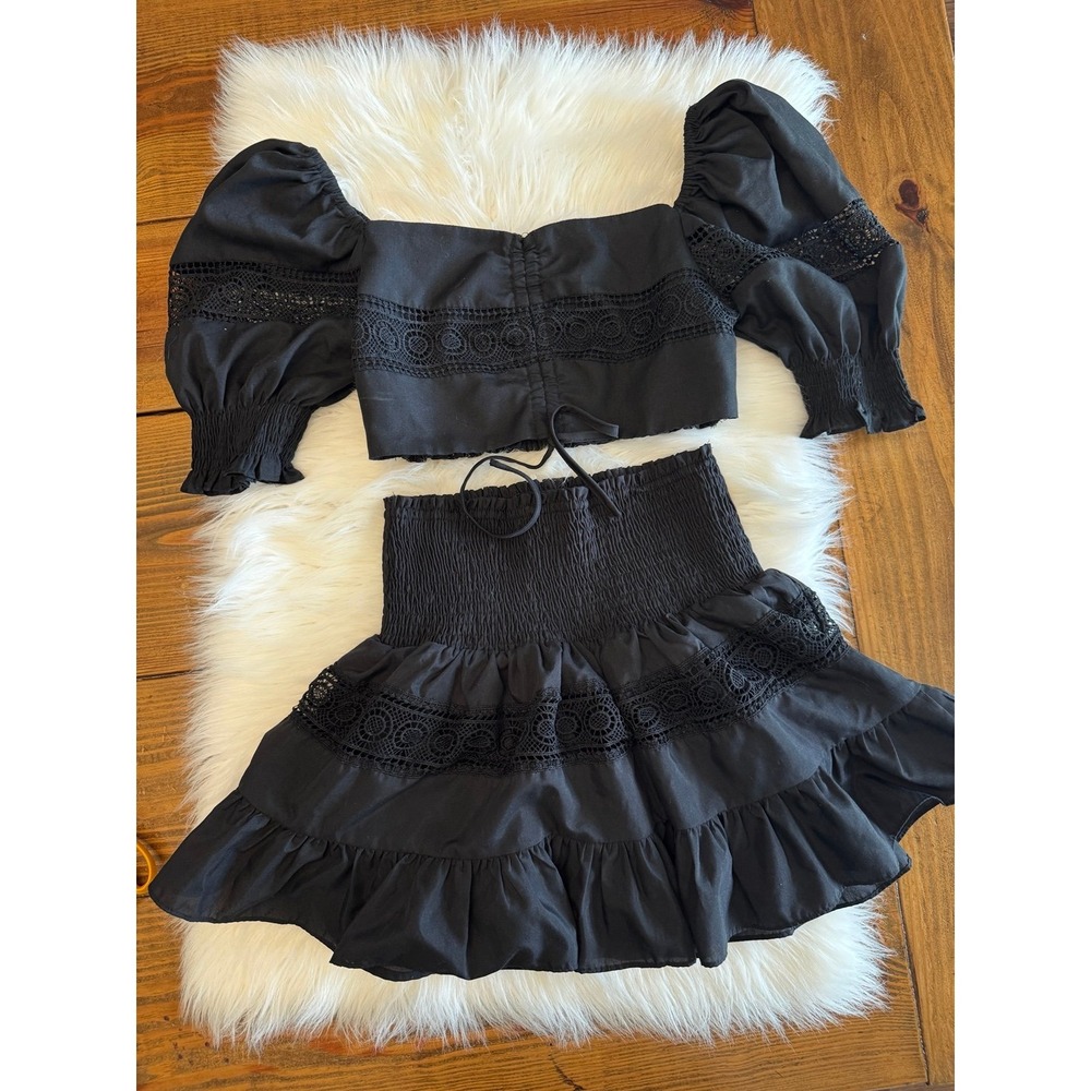 Bandit and the Babe‎ two piece skirt set crop top size s/m
